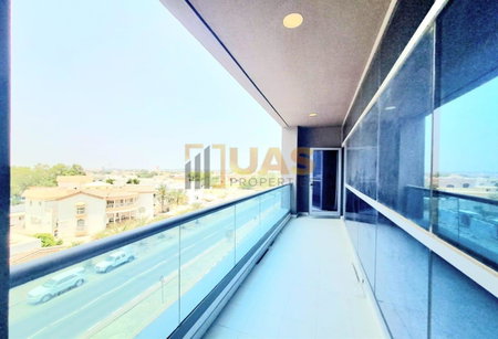 Apartment for rent in Dubai, United Arab Emirates · Jumeirah Garden City · 1 room, 2 baths
