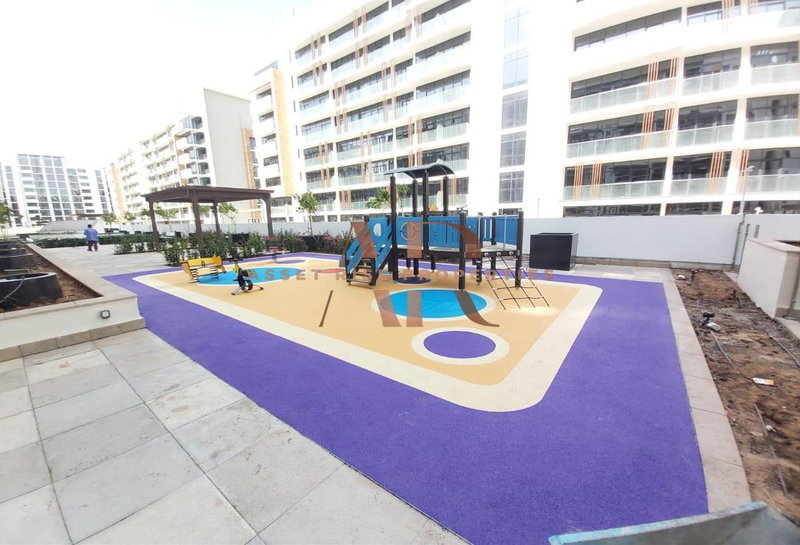 Apartment for rent in Dubai, United Arab Emirates · AZIZI Riviera · 2 rooms, 2 baths