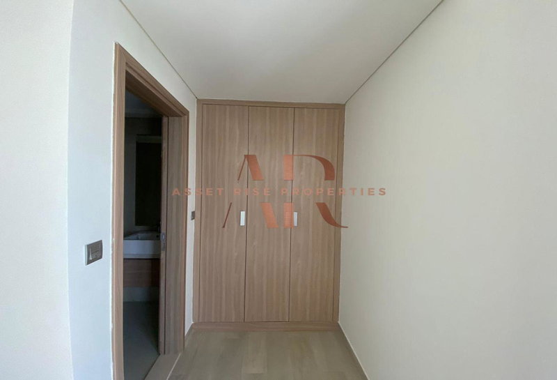 Apartment for rent in Dubai, United Arab Emirates · AZIZI Riviera · 2 rooms, 2 baths