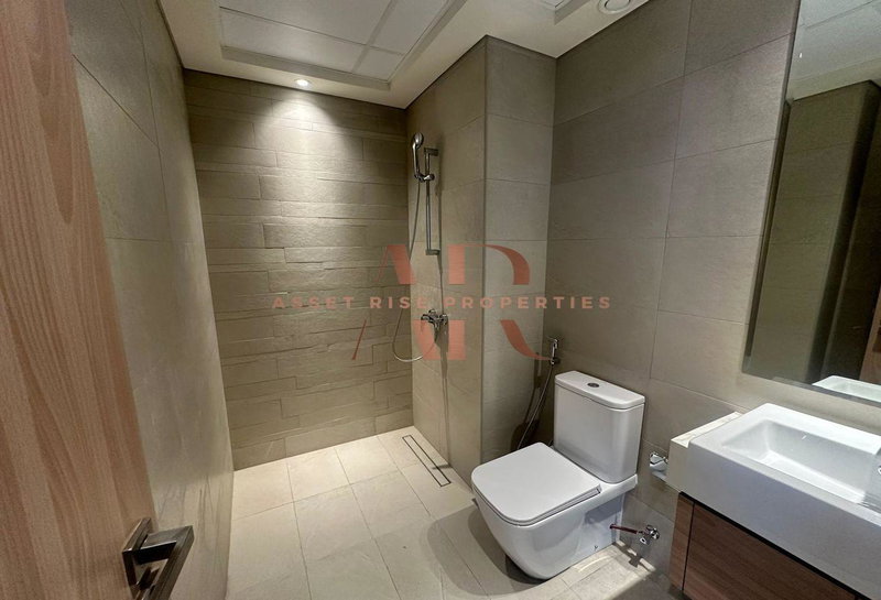 Apartment for rent in Dubai, United Arab Emirates · AZIZI Riviera · 2 rooms, 2 baths