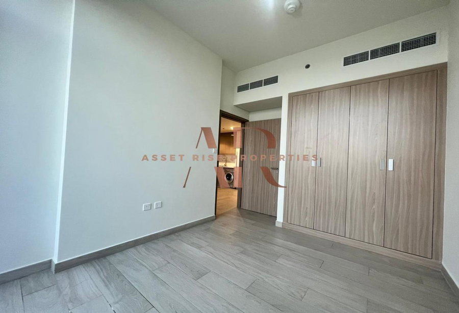 Apartment for rent in Dubai, United Arab Emirates · AZIZI Riviera · 2 rooms, 2 baths