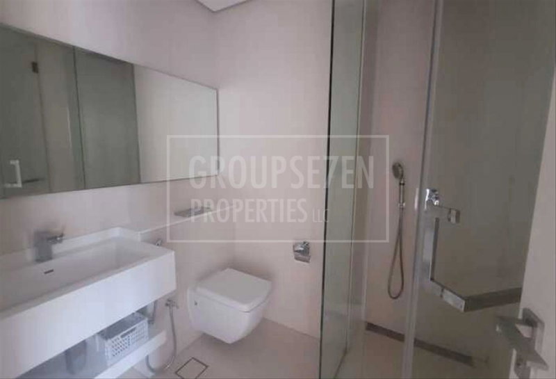 Apartment for rent in Dubai, United Arab Emirates · West Avenue Tower · 1 room, 1 bath