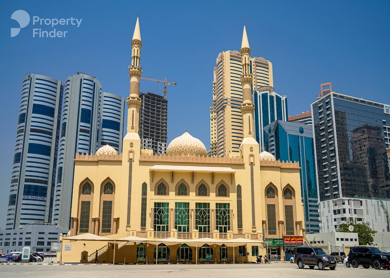 Apartment for rent in Sharjah, United Arab Emirates · Al Taawun Street · 1 room, 2 baths