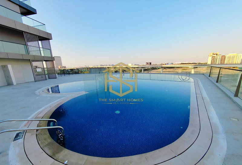 Apartment for rent in Sharjah, United Arab Emirates · Al Jaddaf Avenue · 7 rooms, 7 baths