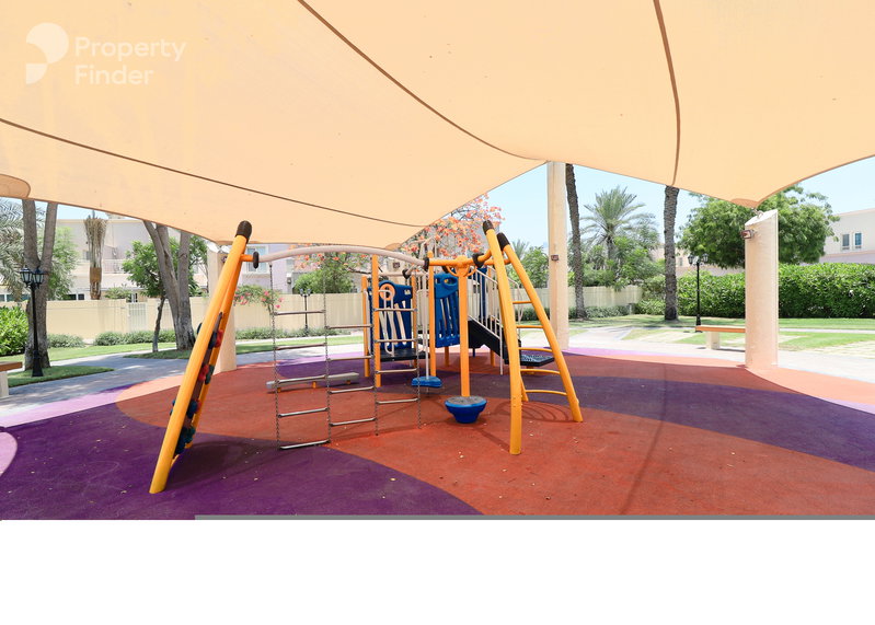 House for rent in Dubai, United Arab Emirates · Springs 8 · 3 rooms, 3 baths