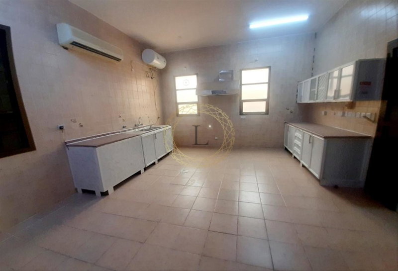 Apartment for rent in Al Ain City, United Arab Emirates · Al Bateen · 6 rooms, 6 baths