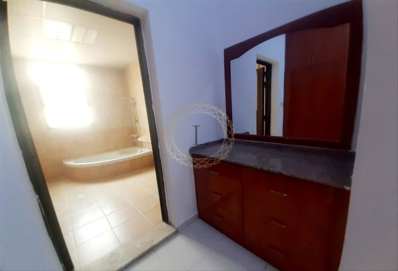 Apartment for rent in Al Ain City, United Arab Emirates · Al Bateen · 6 rooms, 6 baths