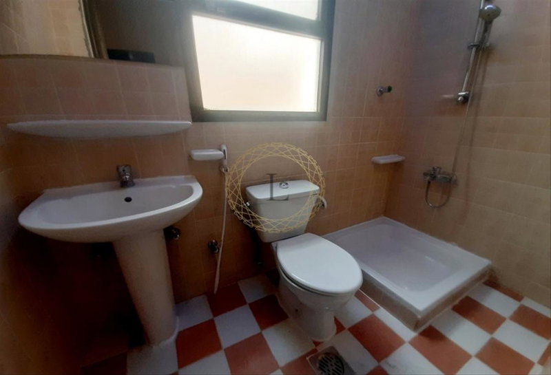 Apartment for rent in Al Ain City, United Arab Emirates · Al Bateen · 6 rooms, 6 baths