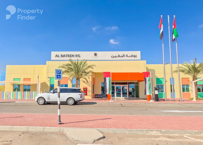 Apartment for rent in Al Ain City, United Arab Emirates · Al Bateen · 6 rooms, 6 baths