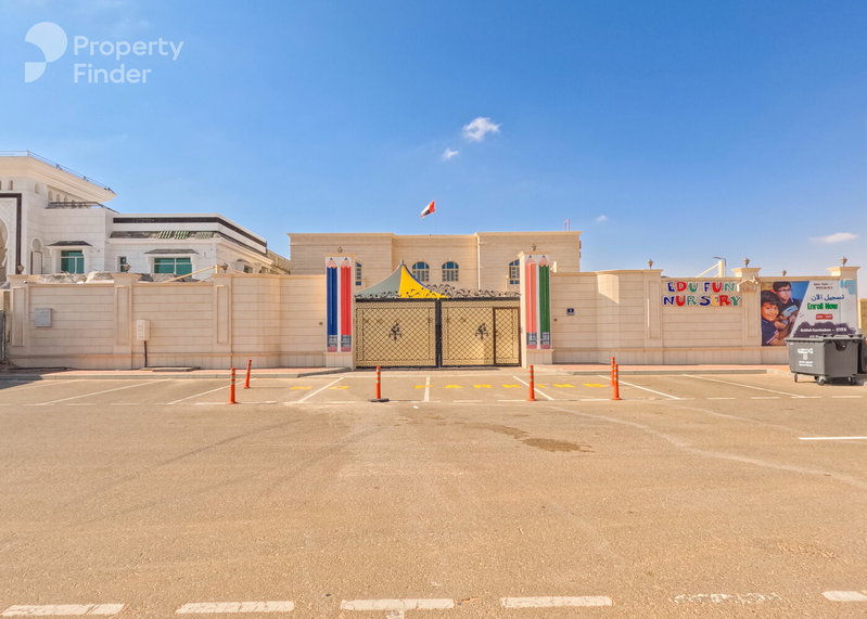 Apartment for rent in Al Ain City, United Arab Emirates · Al Bateen · 6 rooms, 6 baths