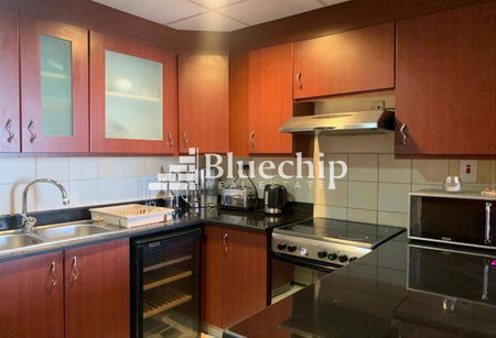 Apartment for rent in Dubai, United Arab Emirates · Sadaf 6 · 2 rooms, 2 baths