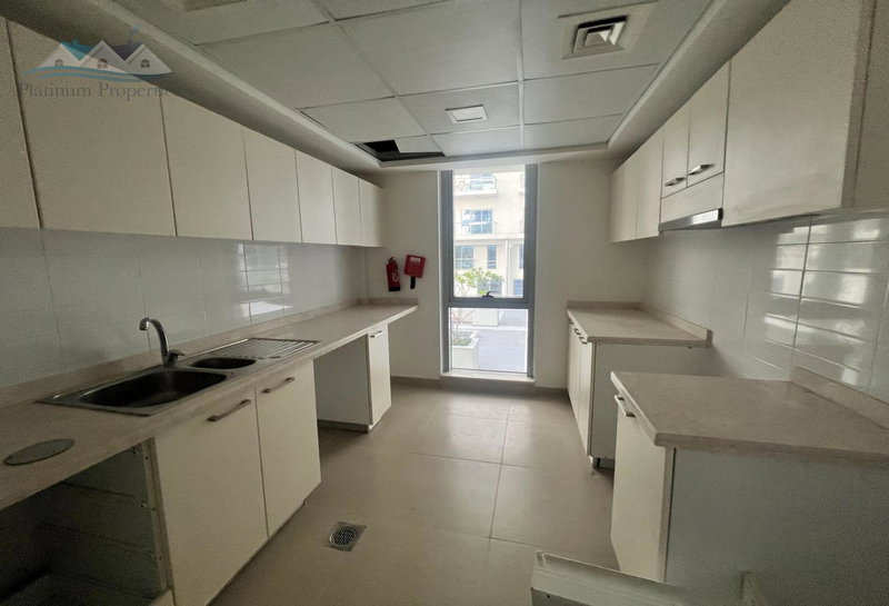 Haus zu vermieten in Umm Al Quwain Stadt, Vereinigte Arabische Emirate · Pacific Fiji · 2 Zimmer, 3 Bäder