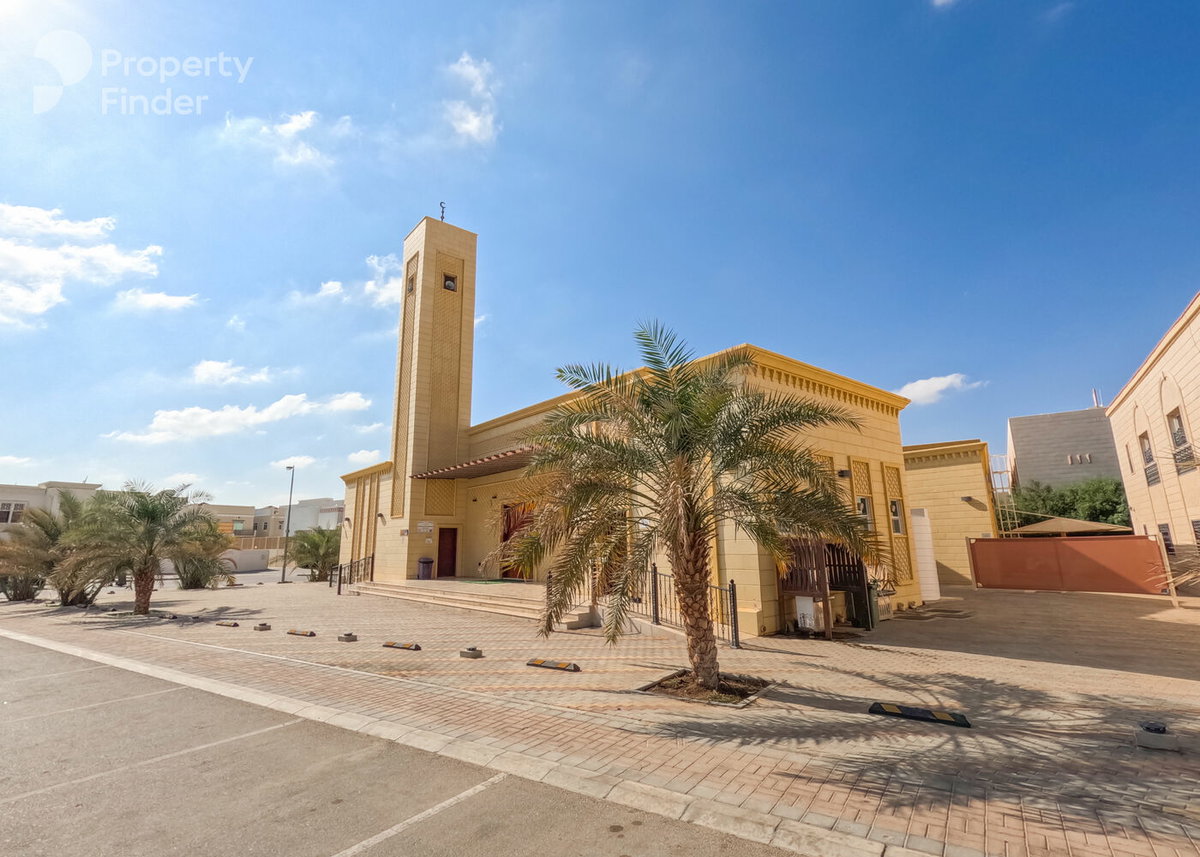 Shabhanat Asharij, United Arab Emirates