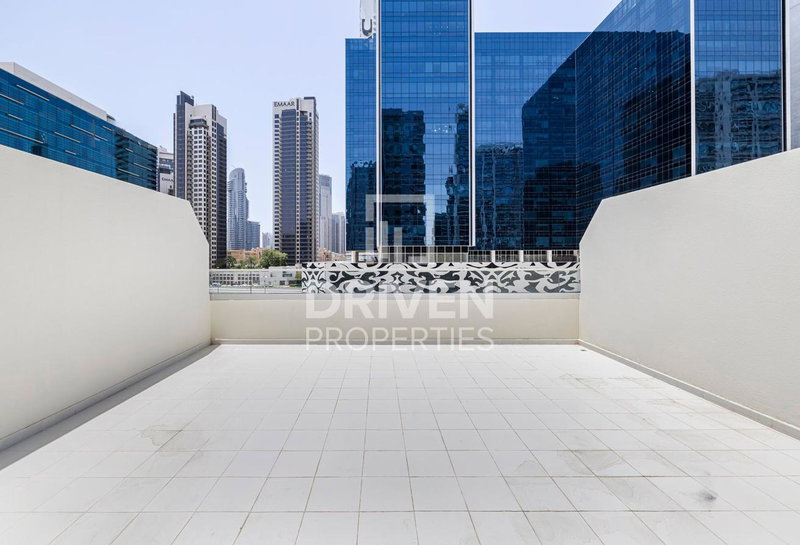 Apartment for rent in Dubai, United Arab Emirates · DAMAC Majestine · 1 room, 2 baths