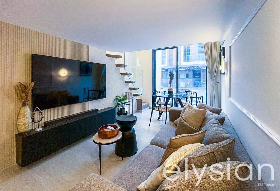 Apartment for rent in Dubai, United Arab Emirates · Oxford Terraces · 1 room, 2 baths