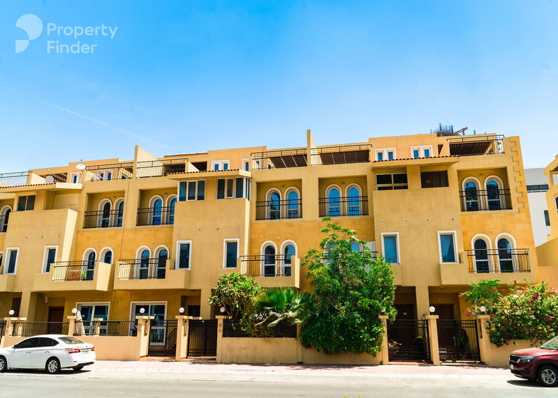 Apartment for rent in Dubai, United Arab Emirates · Oxford Terraces · 1 room, 2 baths