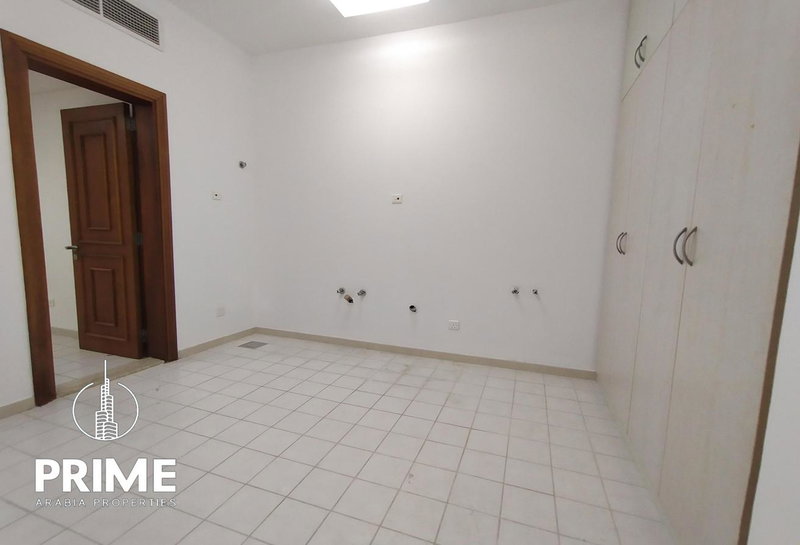 Casa en alquiler en Zayed City, Emiratos Árabes Unidos · Hameem Residential City · 4 habitaciones, 6 baños