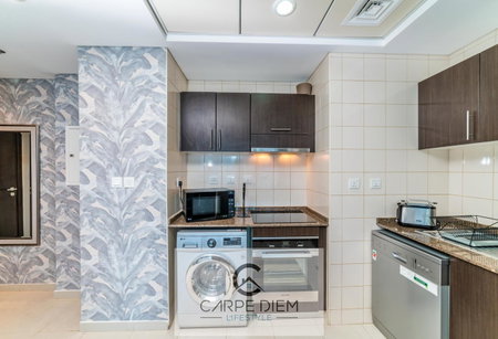 Apartment for rent in Dubai, United Arab Emirates · Bay Central West · 1 room, 2 baths