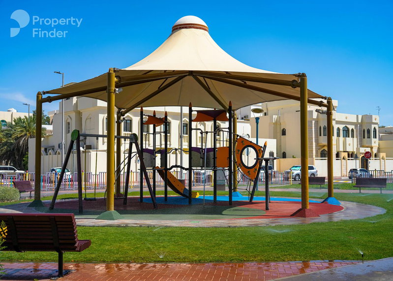 House for rent in Abu Dhabi, United Arab Emirates · Palm Oasis villas · 5 rooms, 7 baths