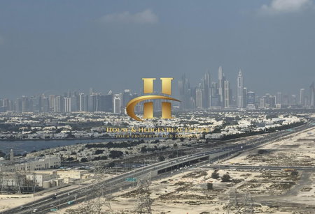 Apartment for rent in Dubai, United Arab Emirates · Binghatti Heights · 1 room, 2 baths