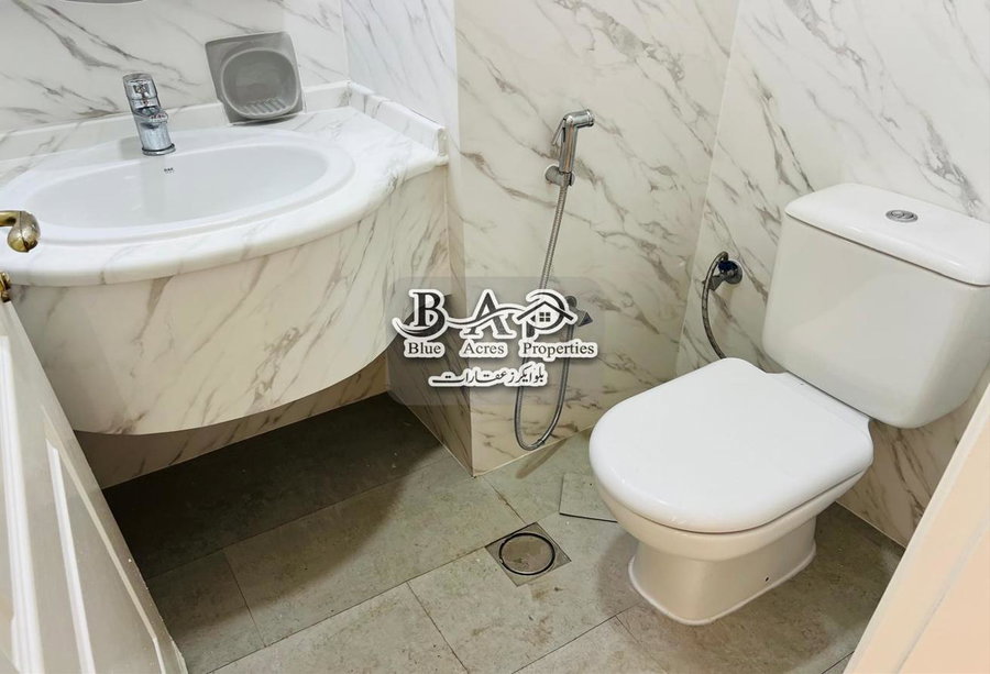 House for rent in Abu Dhabi, United Arab Emirates · Al Shaheen Tower · 3 rooms, 4 baths