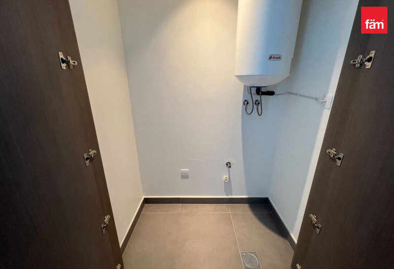 Apartment for rent in Dubai, United Arab Emirates · Creek Gate Tower 1 · 2 rooms, 2 baths