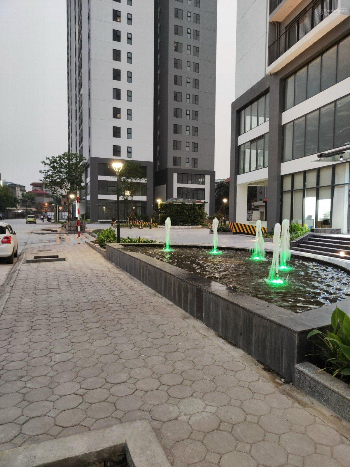 Berriver Long Bien, Viêt Nam