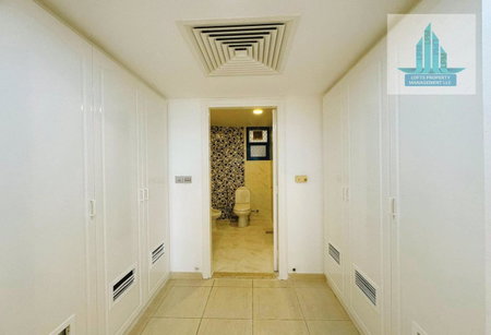 House for rent in Abu Dhabi, United Arab Emirates · Al Shaheen Tower · 3 rooms, 4 baths