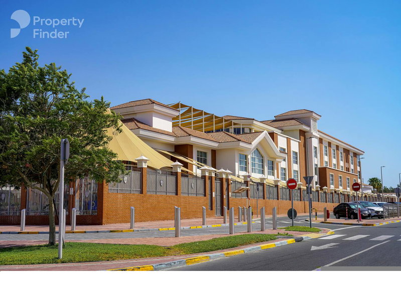 House for rent in Abu Dhabi, United Arab Emirates · Al Shaheen Tower · 3 rooms, 4 baths