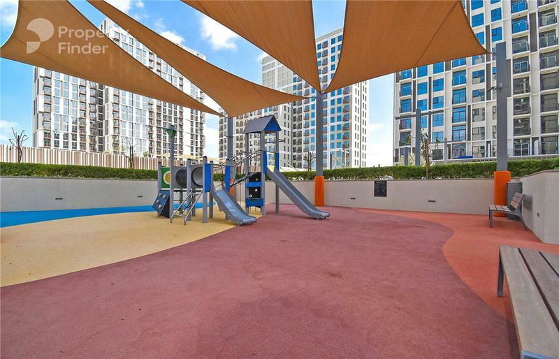 Apartment for rent in Dubai, United Arab Emirates · Park Heights 2 · 1 room, 1 bath