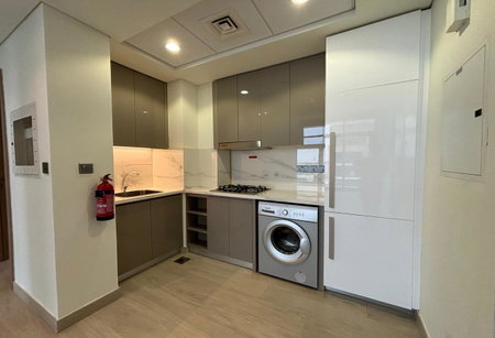 Apartment for rent in Dubai, United Arab Emirates · AZIZI Riviera · 2 rooms, 2 baths