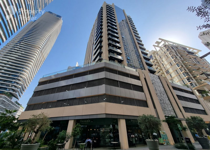 Apartment for rent in Dubai, United Arab Emirates · Dunya Tower · 1 room, 2 baths