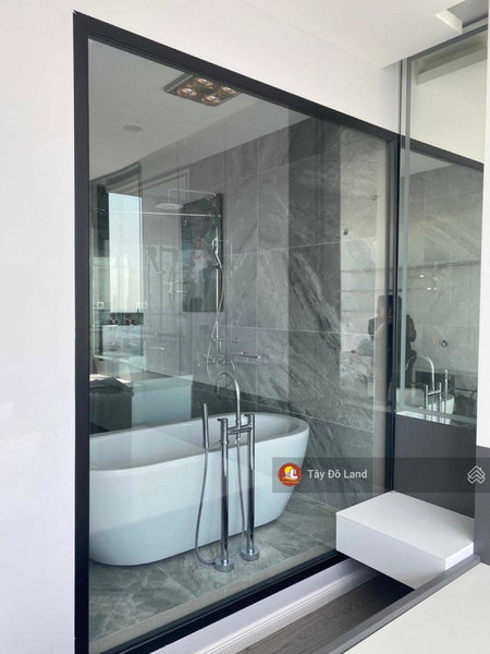 Apartment for sale in Ha Dong, Vietnam · Vinhomes Skylake · 2 rooms, 2 baths