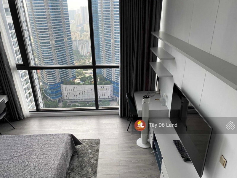 Apartment for sale in Ha Dong, Vietnam · Vinhomes Skylake · 2 rooms, 2 baths