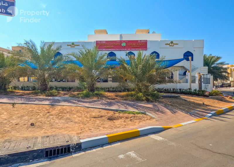 House for rent in Abu Dhabi, United Arab Emirates · Al Bateen · 4 rooms, 6 baths