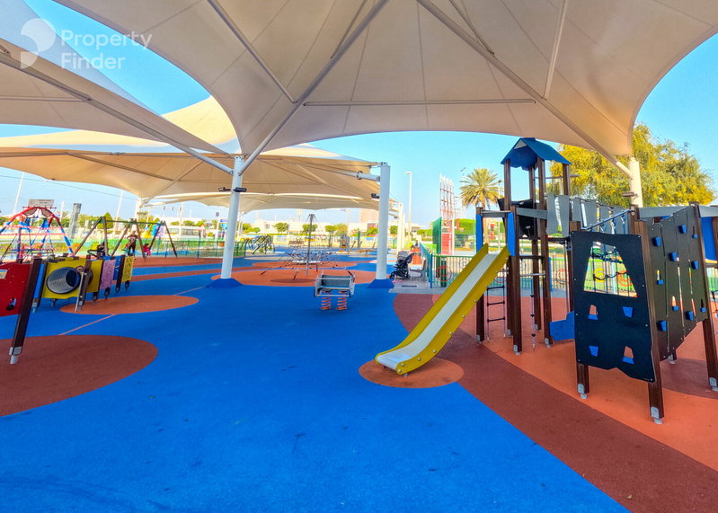 House for rent in Abu Dhabi, United Arab Emirates · Al Bateen · 4 rooms, 6 baths