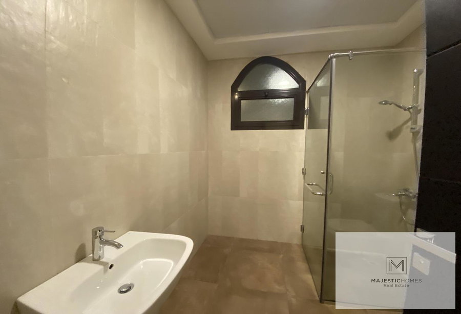 House for rent in Sharjah, United Arab Emirates · Al Mizhar 2 · 5 rooms, 6 baths