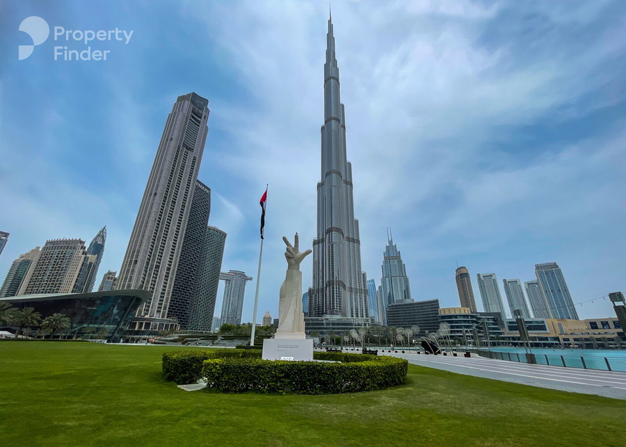 Apartment for rent in Dubai, United Arab Emirates · Movenpick Hotel Apartments Downtown · 2 rooms, 3 baths