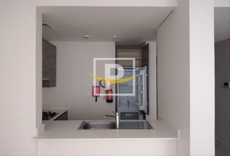 Apartment for rent in Dubai, United Arab Emirates · Tiara East Tower · 2 rooms, 3 baths