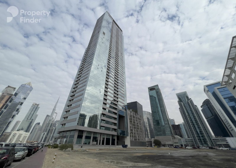 Apartment for rent in Dubai, United Arab Emirates · Tiara East Tower · 2 rooms, 3 baths