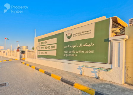 House for rent in Sharjah, United Arab Emirates · Dasman · 7 rooms, 7 baths