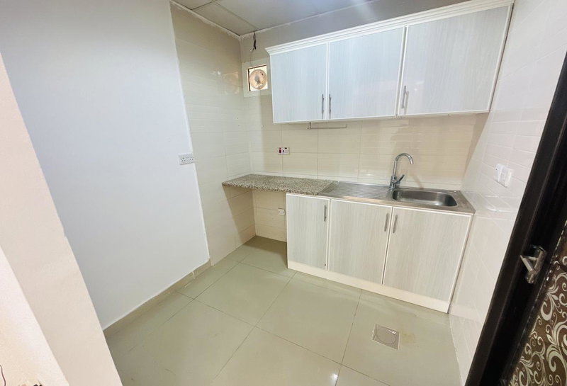 House for rent in Abu Dhabi, United Arab Emirates · Universal Hospital Building · 1 room, 1 bath