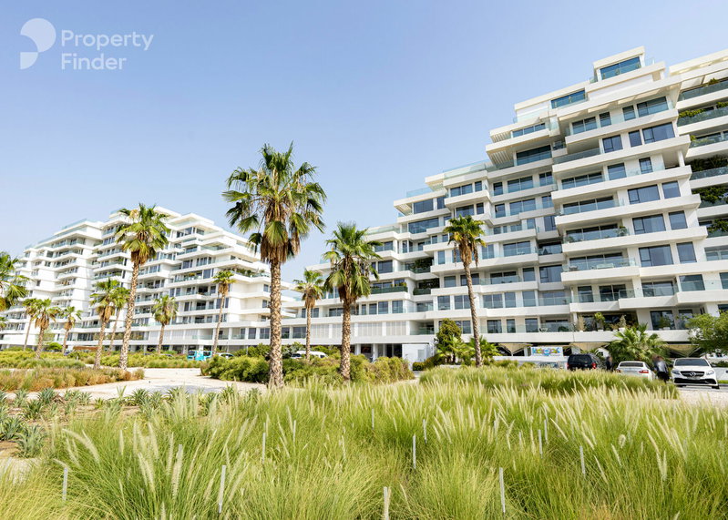 Apartment for rent in Dubai, United Arab Emirates · The Neighbourhood · 1 room, 1 bath