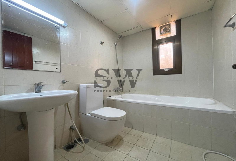 House for rent in Abu Dhabi, United Arab Emirates · Khalifa Park · 1 room, 2 baths