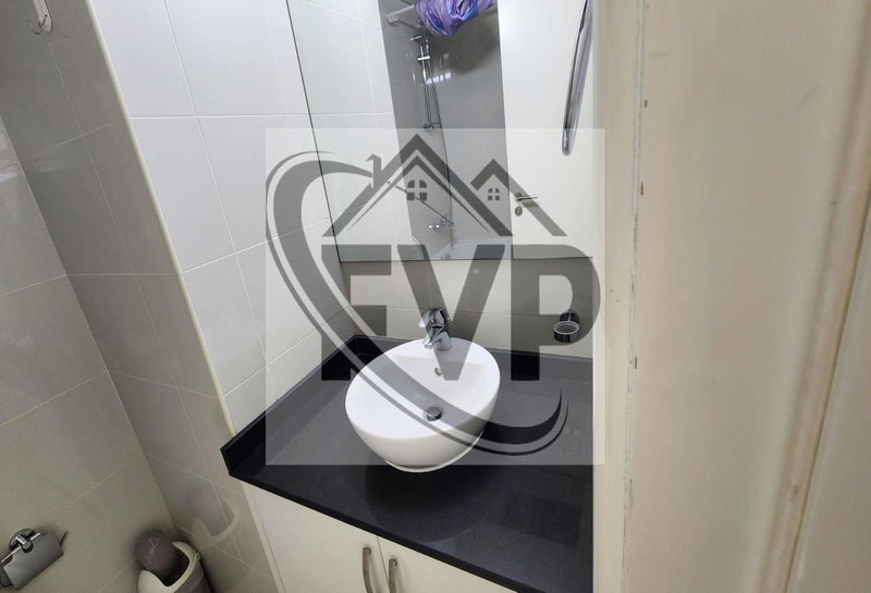 Apartment for rent in Dubai, United Arab Emirates · Park Central · 1 room, 1 bath