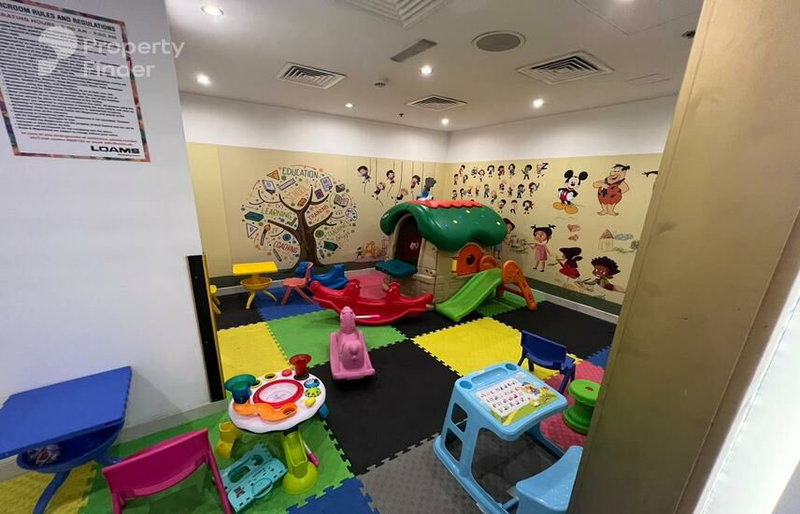 Apartment for rent in Dubai, United Arab Emirates · Park Central · 1 room, 1 bath
