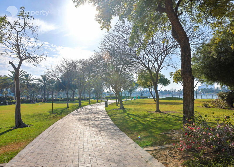Apartment for rent in Dubai, United Arab Emirates · Heritage Building · 1 room, 2 baths