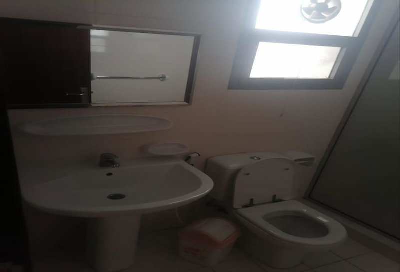 Apartamento en alquiler en la ciudad de Ajman, Emiratos Árabes Unidos · Al Jurf · 1 habitación, 1 baño