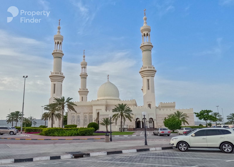 Apartamento en alquiler en la ciudad de Ajman, Emiratos Árabes Unidos · Al Jurf · 1 habitación, 1 baño