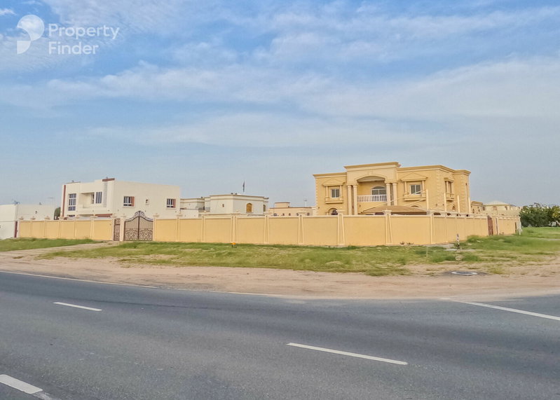 Apartamento en alquiler en la ciudad de Ajman, Emiratos Árabes Unidos · Al Jurf · 1 habitación, 1 baño